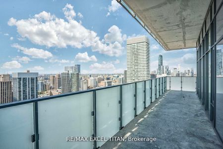 For Lease - 20 Lombard Street Unit# Uph06 (4506), Toronto, Ontario - Photo 3