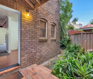 Unit 1/242a St Johns Road, - Photo 5