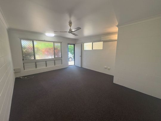 NEAT, TIDY AND QUIET UNIT IN ROSSLEA - Photo 1