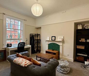 Jellalabad Court, The Mount - Photo 2