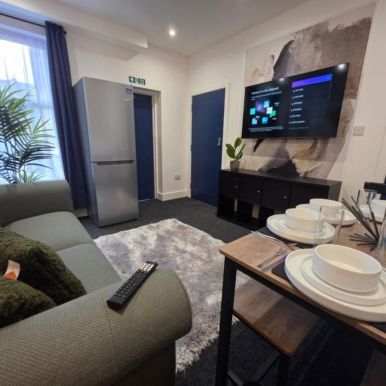 Studio to rent - Photo 1