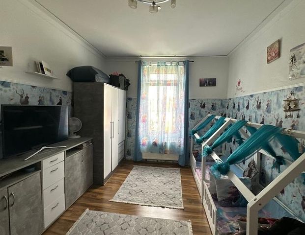 Gemütliche 3,5-Zimmer-Wohnung im 2. OG – zentral und ruhig gelegen - Foto 1