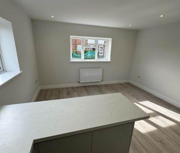 2 bedroom bungalow to rent - Photo 1