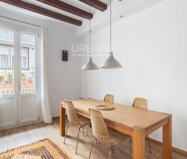 Acogedor Piso de 2 Dormitorios en Gràcia - Photo 2