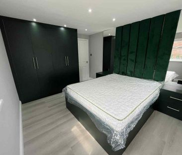 2 bedroom maisonette to rent - Photo 4