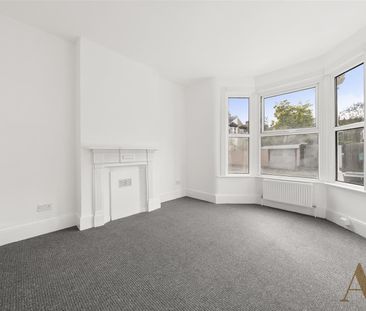 Forest Gardens, London - Photo 6