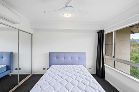 Unit 1753/2-10 Greenslopes Street, - Photo 2