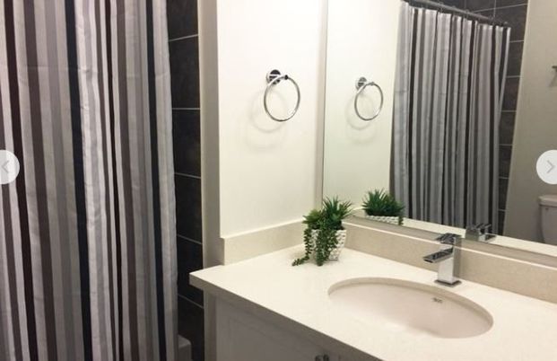 For Lease - 105 Silverwood Avenue, Richmond Hill, Ontario - Photo 1