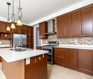 For Lease - 4 Jewelville Street, Brampton, Ontario - Photo 4