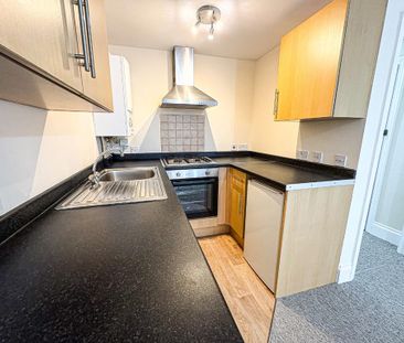 1 bedroom flat to rent - Photo 3
