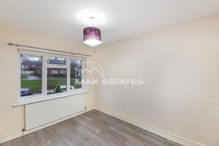 3 bedroom semi-detached house to rent - Photo 5