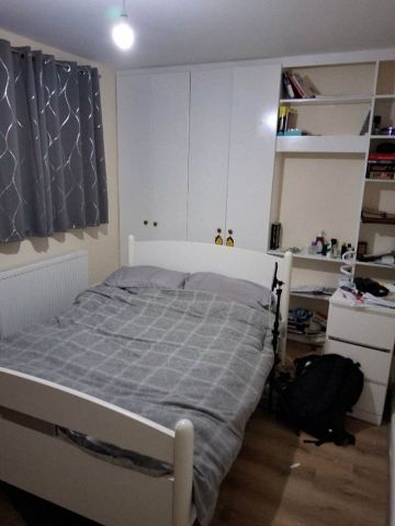 Room in a Shared Flat, Oakview Road, NG7 - Photo 3