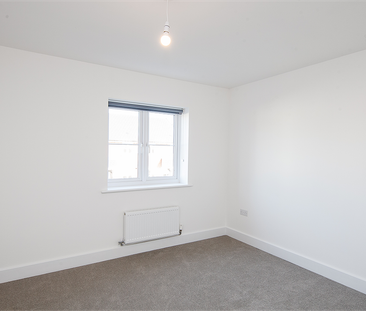 3 bedroom detached house to rent - Photo 4