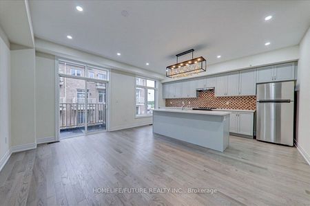 For Lease - 8 Thomas Hope Lane, Markham, Ontario - Photo 4