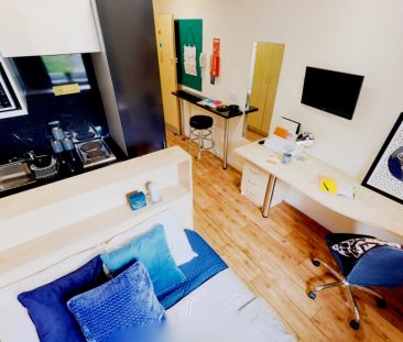 Bronze Studio - Photo 1