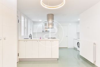 Flat for rent with Terrace in San Francesc (Valencia)