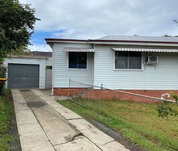 Home For Rent - Photo 3