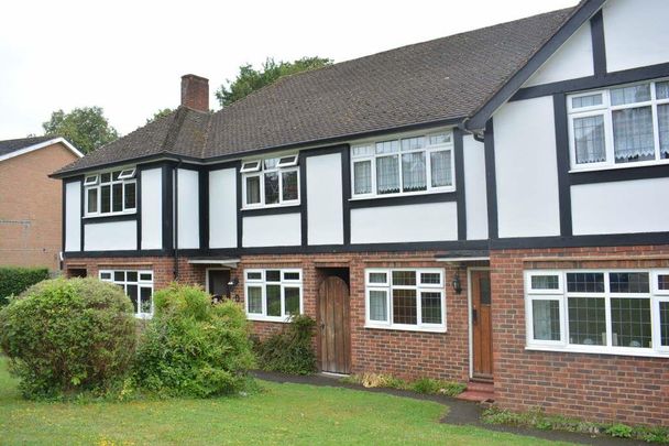 Bridge Road, Epsom, Surrey, KT17 4AJ - Photo 1