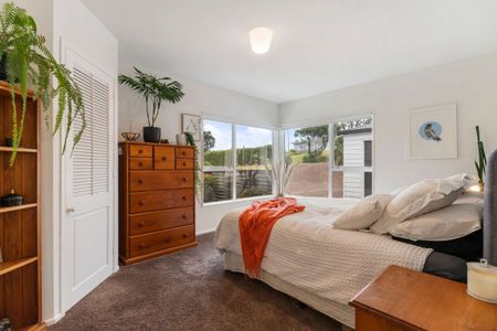 19 Mayfair Crescent, Mairangi Bay - Photo 4