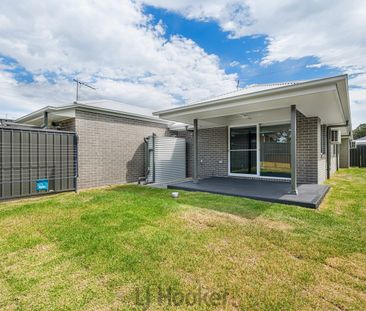 1/22 Brushworth Drive, Edgeworth, NSW 2285 - Photo 3