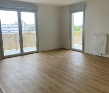 Location Appartement 4 pièces 81m² REIMS 51100 - Photo 1