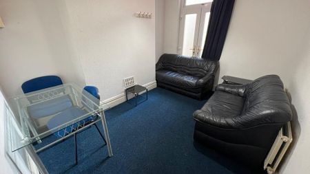 4 bedroom house share to rent - Photo 4
