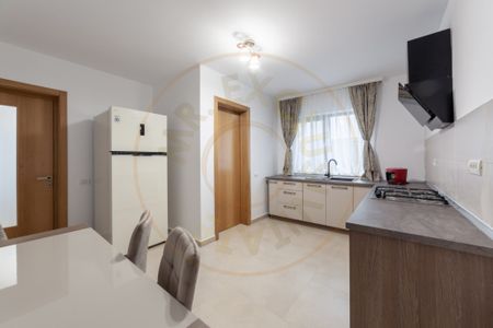 De închiriat Casa modernă nouă în Stefanesti-5 min Pite? - Photo 5