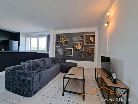 Location Appartement 3 pièces 82m² - Photo 3