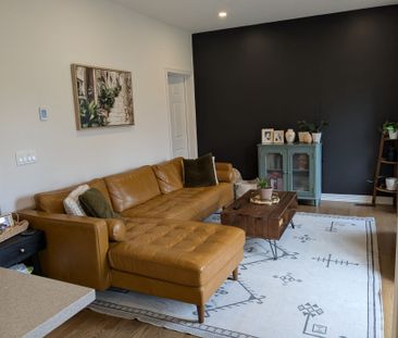 For Lease - 11 Shipley Avenue, Collingwood, Ontario - Photo 2