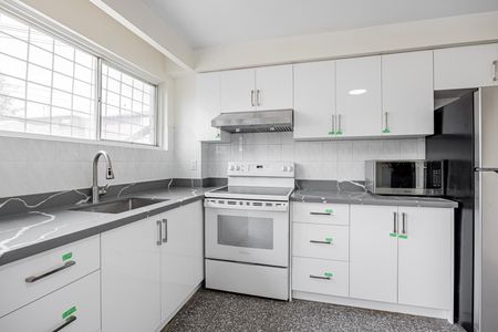 For Lease - 144 Wolseley Street Unit# 2B, Toronto, Ontario - Photo 2