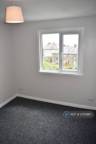 2 bedroom maisonette to rent - Photo 5