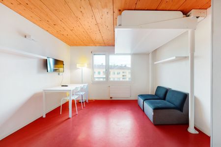 Un studio meublé - Bon TL CHF 300.00 offert ! - Photo 3
