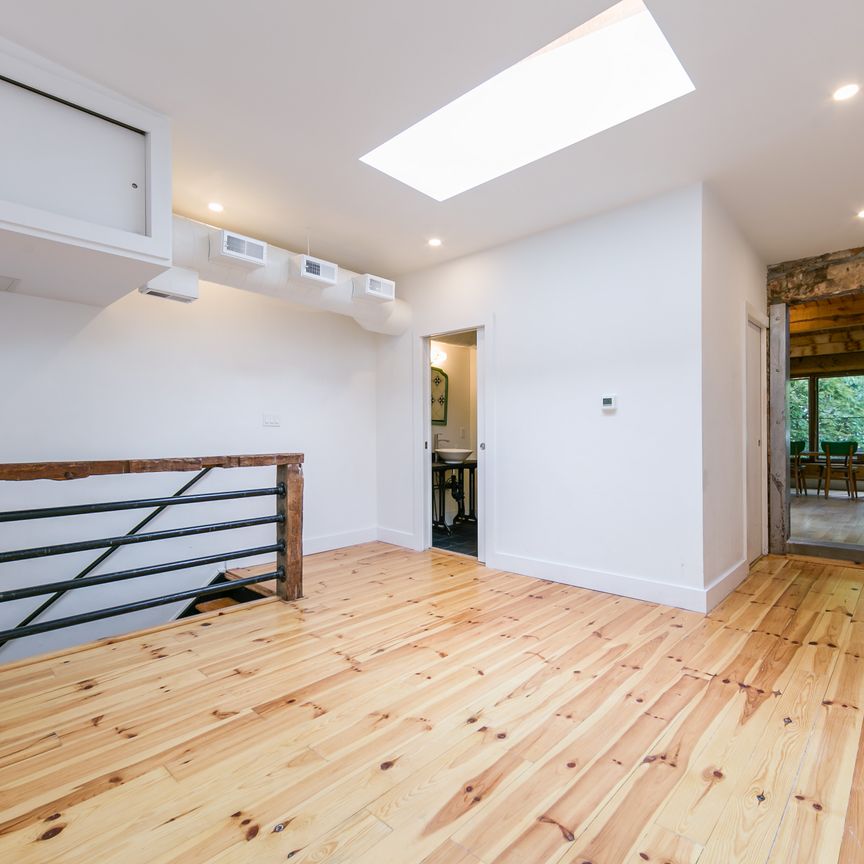 2 Bed / 1 Bath home in the Annex - Photo 1