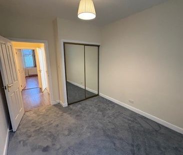 1 Bed Flat, Holmlea Road, G44 - Photo 3