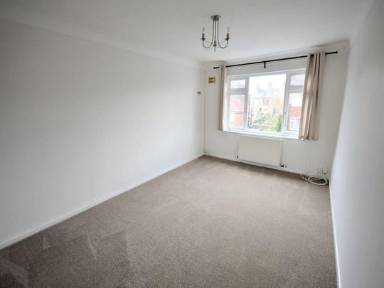 2 Bedroom Apartment Available Arranging tenancy - Photo 1
