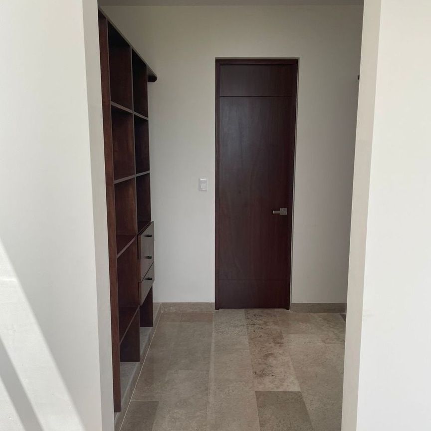 Hermosa casa en renta - Photo 1
