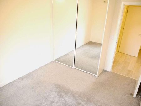 Parkhouse Court, Hatfield, AL10 - Photo 3