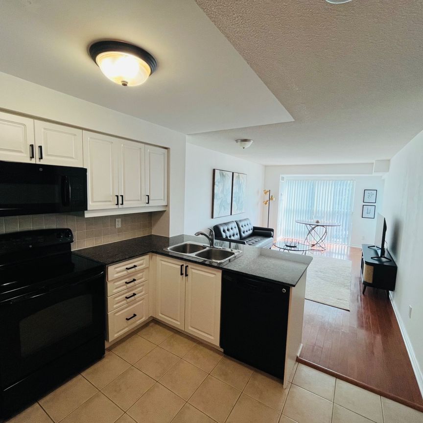 For Lease - 185 Oneida Crescent Unit# 203, Richmond Hill, Ontario - Photo 1