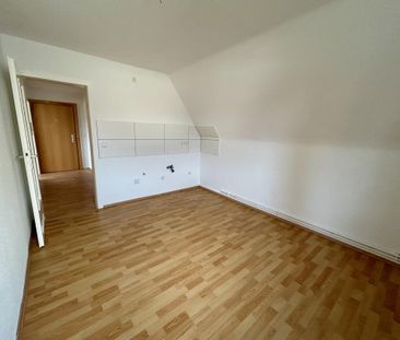 Großzügige 4-Zimmer-Wohnung in Fedderwardergroden! - Photo 1