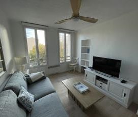 Location Appartement 3 pièces 50m² MARSEILLE 2ème - Photo 4