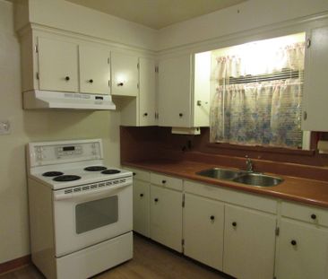 For Lease - 21 Black Creek Boulevard, Toronto, Ontario - Photo 5