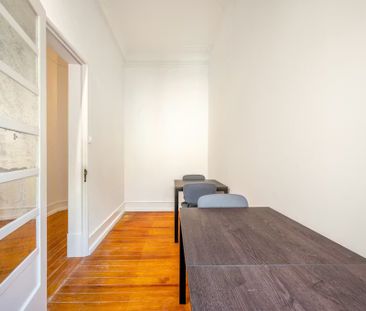 Rua Padre António Vieira, Lisbon, Lisbon 1070 - Photo 5