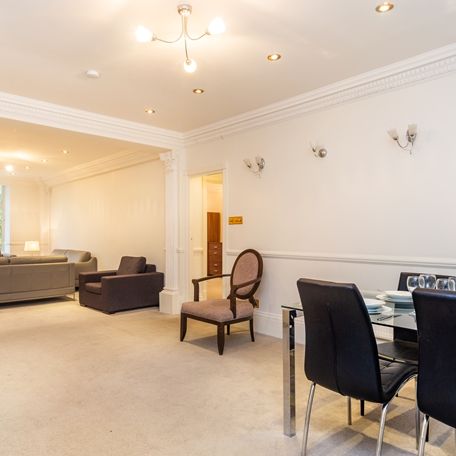 Strathmore Court, St John's Wood - Photo 1