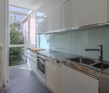 AFFITTASI AMPIO 4.5 LOCALI CON VISTA APERTA A LUGANO CENTRO - Foto 6