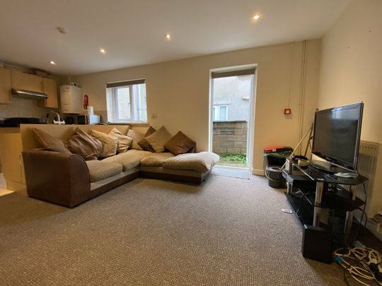 Gold Street, Adamsdown - Photo 1