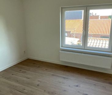 Appartement te huur in Lanaken voor € 700 met 1 slaapkamer - Photo 1