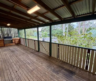 Charming Family Home in a Peaceful, Convenient Location! - Photo 2