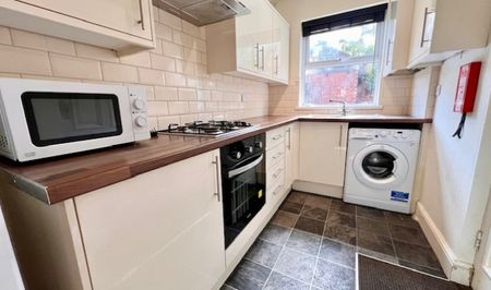 Fantastic 3 bedroom House - Photo 4