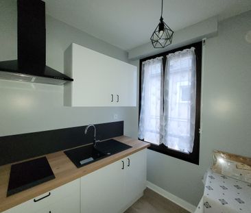 Location Appartement 1 pièce 33m² LA GUERCHE DE BRETAGNE 35130 - Photo 3