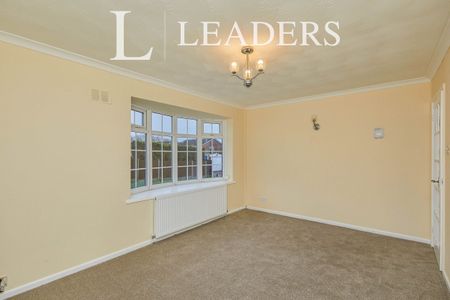 2 bedroom semi-detached to rent Deacon Close, Oakwood - Photo 4